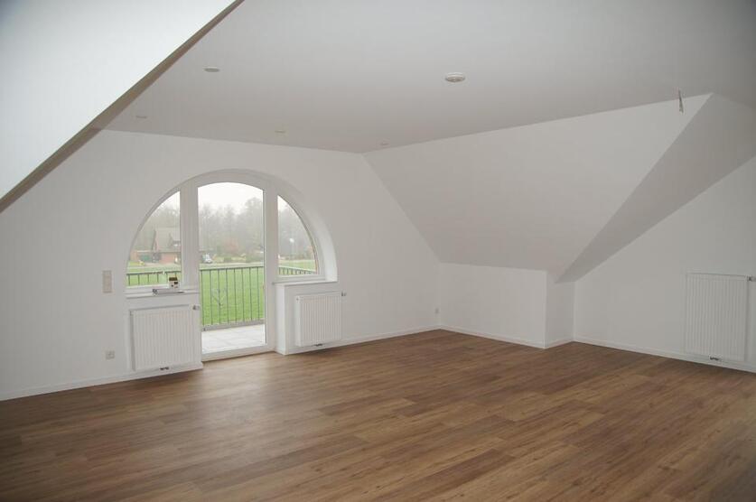 Großzügige 2 Zimmer Whg., ca. 77qm, in Püsselbüren zu kaufen