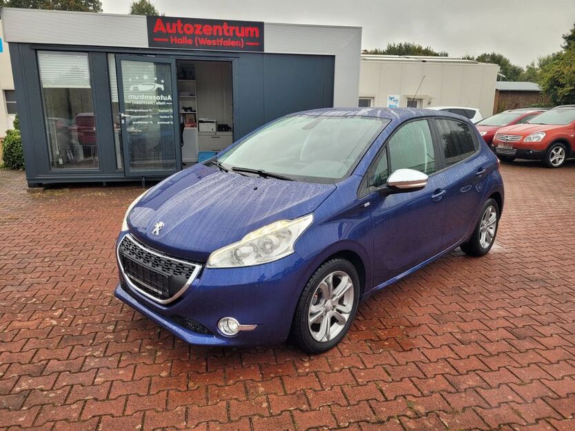 Peugeot 208 18.015 km 7.500 € Halle (Westfalen) 33790