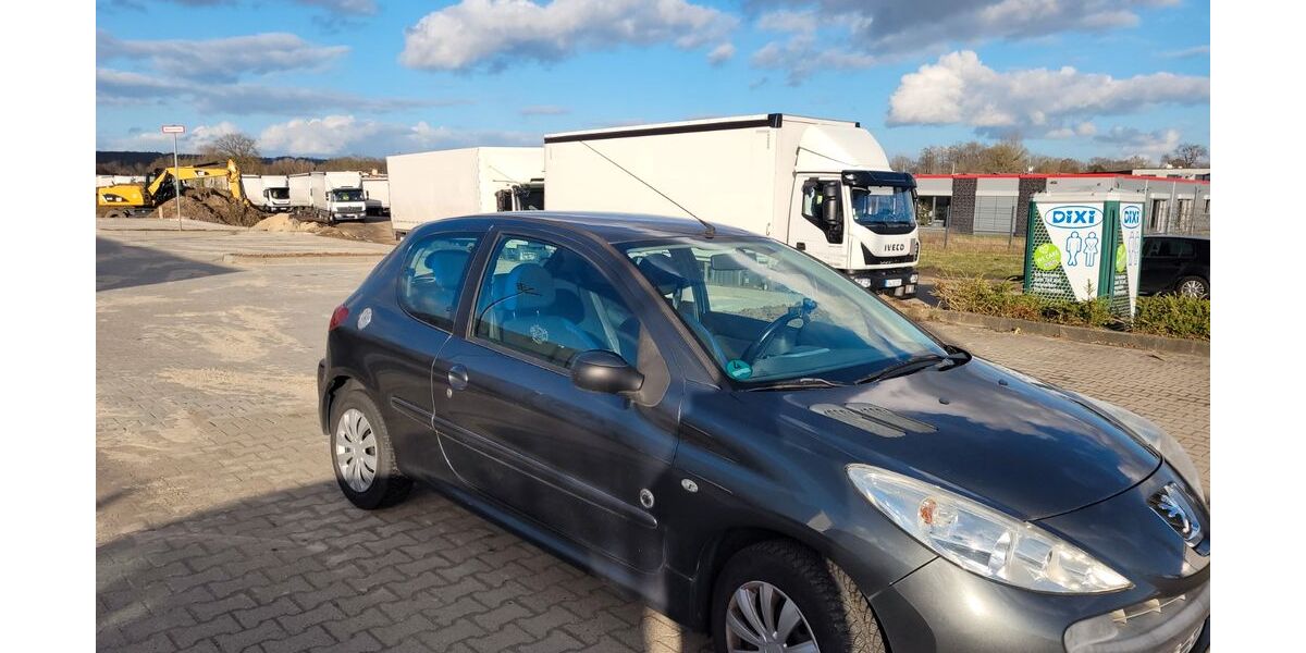 Peugeot 206 236.000 km 950 &euro; Osnabrück 49082