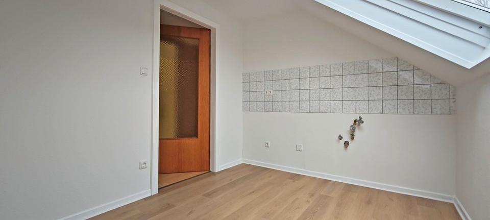 Dachgeschoßwohnung Westerkappeln - 3 Zimmer, 65 m&sup2;, 650&euro; | Angebot:26374800