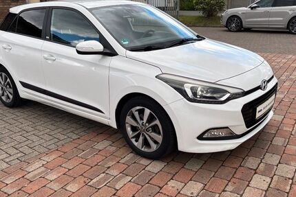 Hyundai i20 89.900 km 8.750 &euro; Versmold 33775
