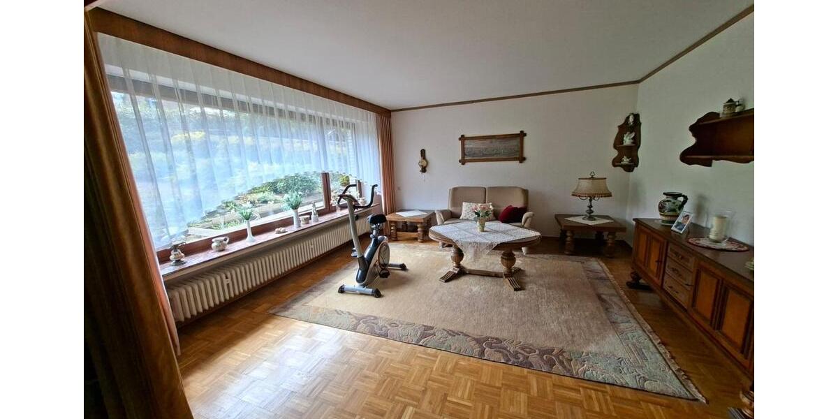 Einfamilienhaus Bad Essen - 9 Zimmer, 185 m&sup2;, 350.000&euro; | Angebot:26423948