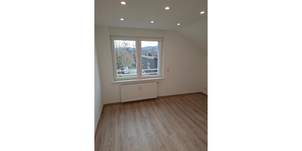 Dachgeschoßwohnung Hagen am Teutoburger Wald - 3.5 Zimmer, 100 m&sup2;, 995&euro; | Angebot:25332904