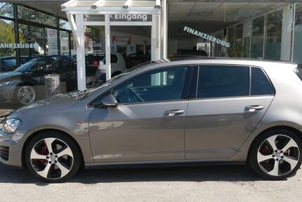 VW Golf 124.730 km 17.990 &euro; Osnabrück 49084