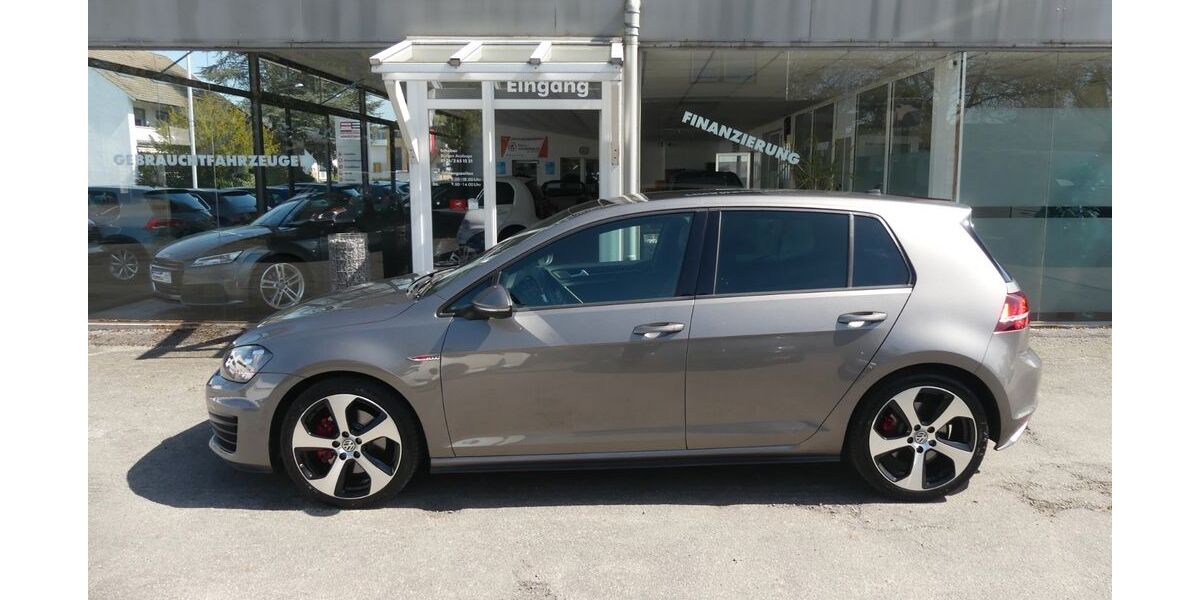 VW Golf 124.730 km 17.990 &euro; Osnabrück 49084