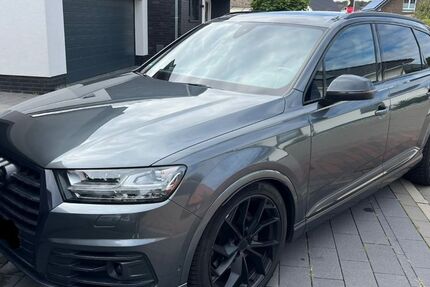 Audi Q7 300.000 km 23.999 &euro; Melle 49324