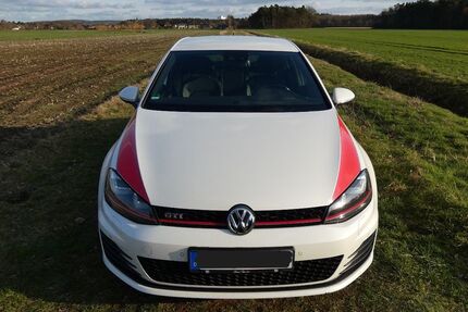 VW Golf 68.000 km 18.000 &euro; Bramsche 49565