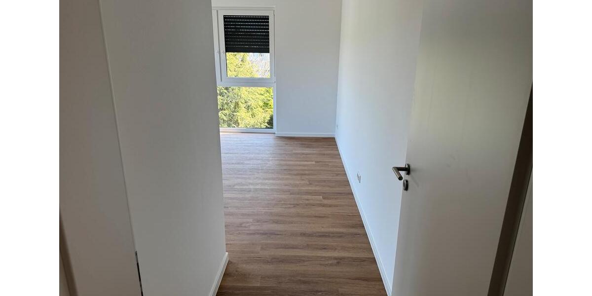 Dachgeschoßwohnung Osnabrück Hellern - 2 Zimmer, 80 m&sup2;, 1.290&euro; | Angebot:26322877