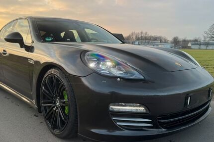 Porsche Panamera 169.000 km 17.999 &euro; Bohmte 49163