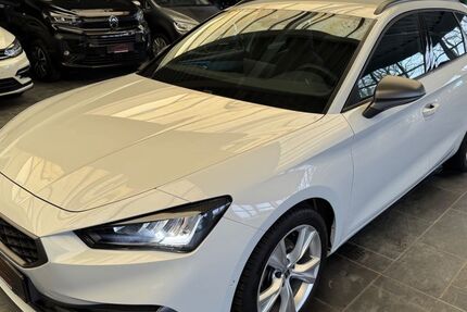 Seat Leon 18.650 km 25.200 &euro; Versmold 33775