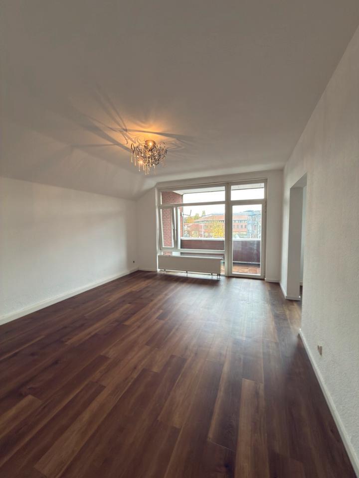 Großzügige 4- ZKBB in zentraler Lage von Oesede zimmer