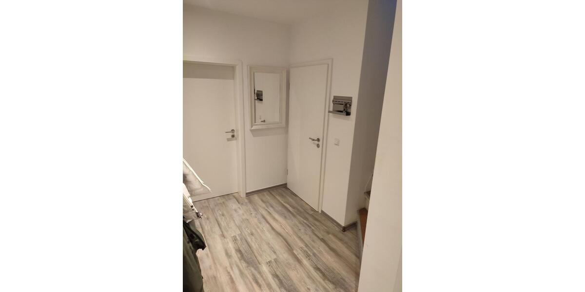 Modernisiertes 4FH + 2 Baugrundstücke in 49080 Osnabrück-Wüste 24 zimmer