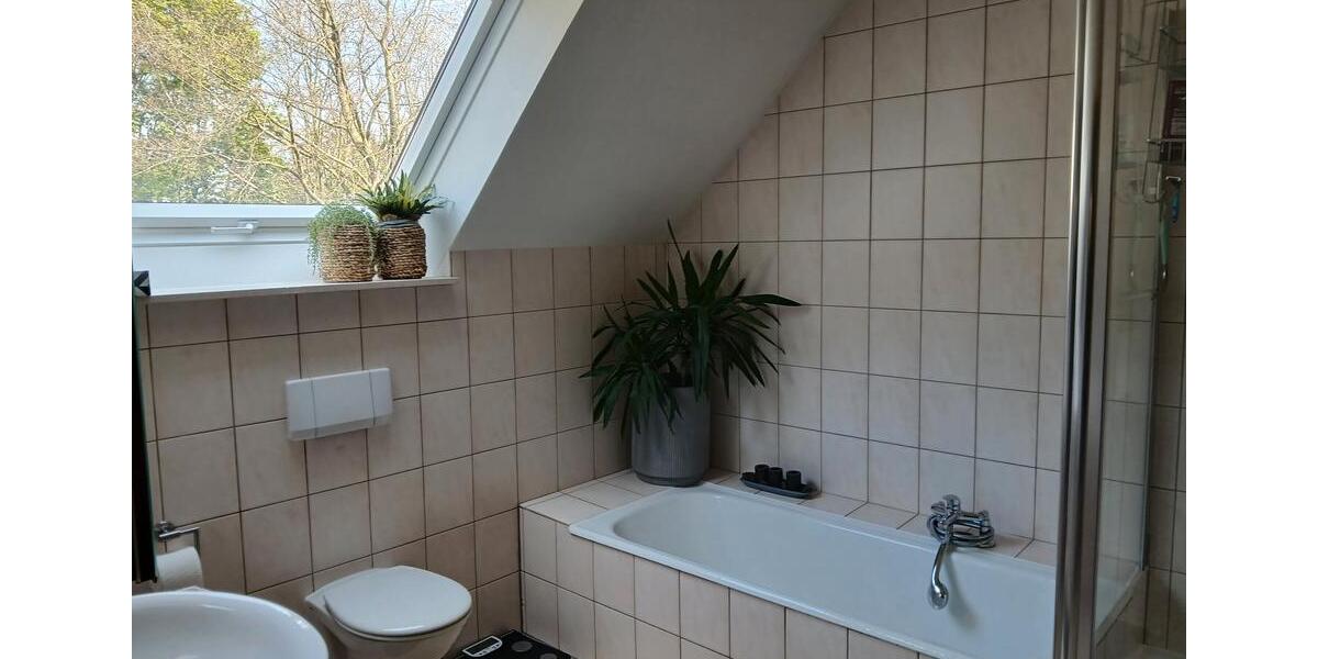 Etagenwohnung Versmold - 5 Zimmer, 123 m&sup2;, 850&euro; | Angebot:26297042