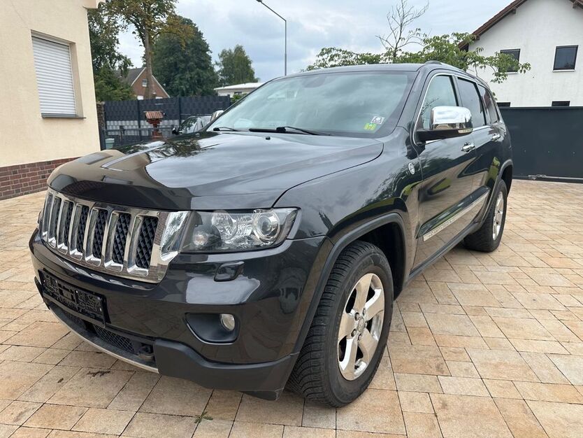 Jeep Grand Cherokee 172.963 km 15.900 € Versmold 33775