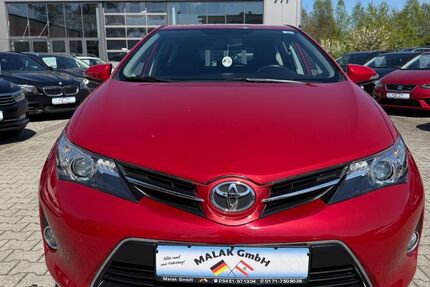 Toyota Auris 116.420 km 8.999 &euro; Ibbenbüren 49479