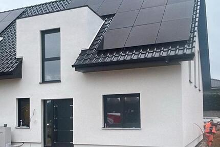 Haus Wallenhorst - 5 Zimmer, 140 m&sup2;, 1.700&euro; | Angebot:26354044
