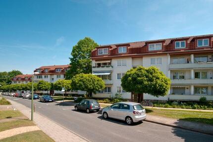 Schöne, frisch renovierte 3-Zimmer-Wohnung mit Balkon! zimmer