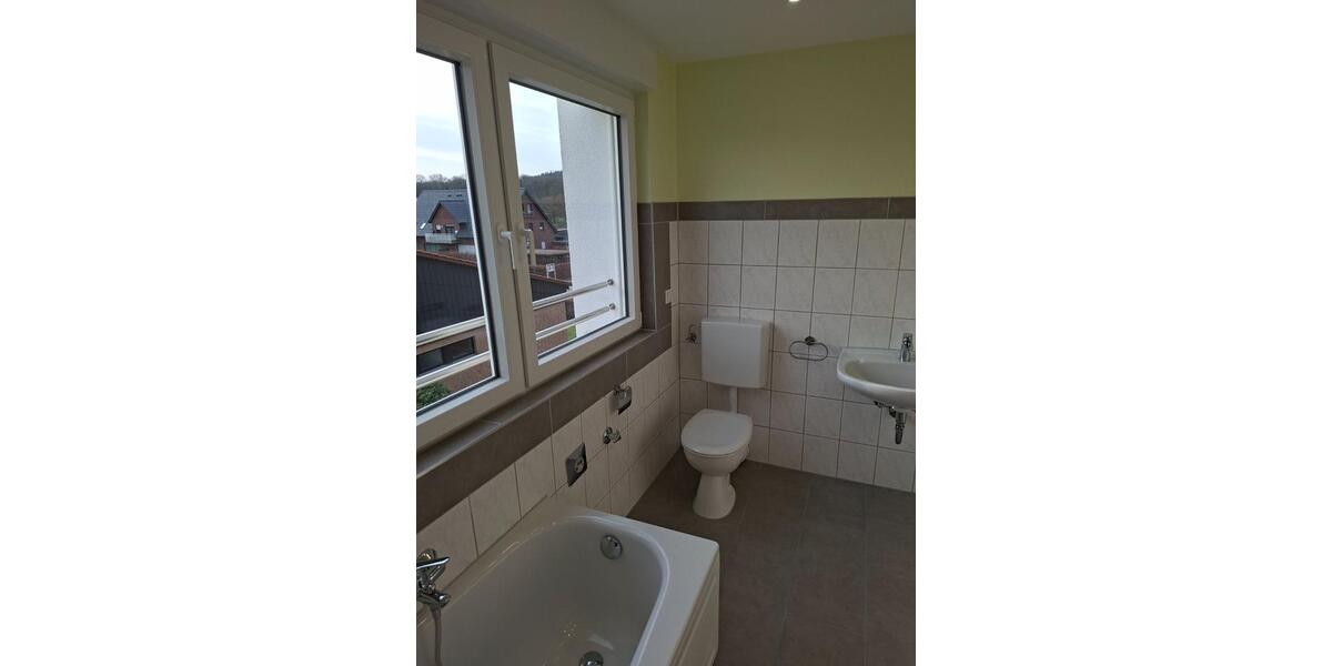 Dachgeschoßwohnung Hagen am Teutoburger Wald - 3.5 Zimmer, 100 m&sup2;, 995&euro; | Angebot:25332904