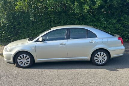 Toyota Avensis 145.000 km 2.400 &euro; Georgsmarienhütte 49124