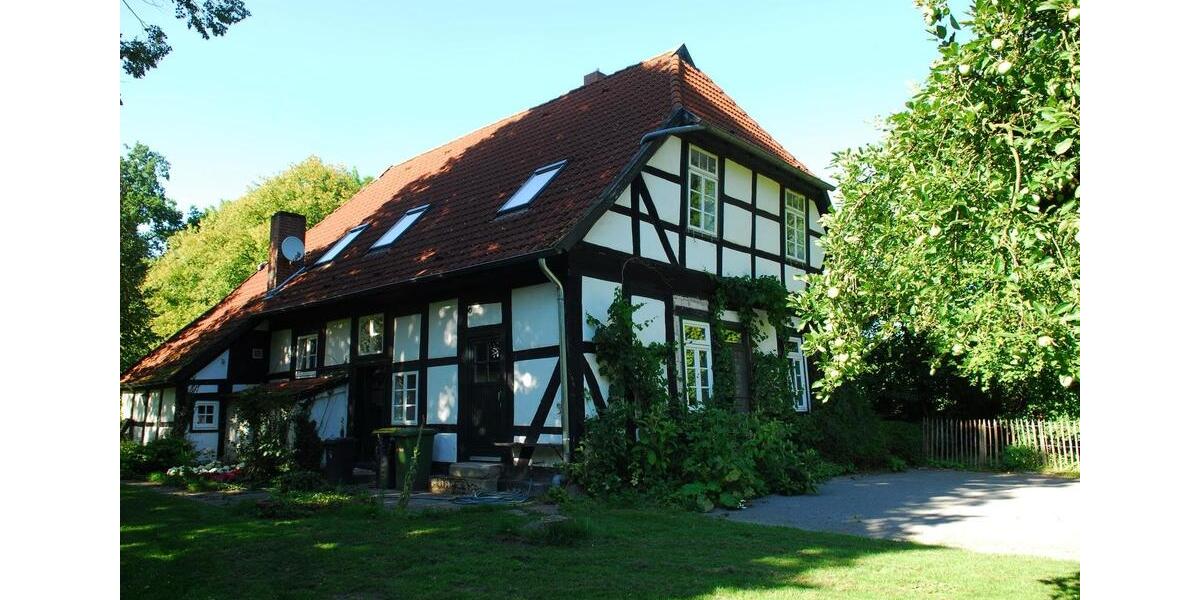 Einfamilienhaus Bad Essen - 8 Zimmer, 250 m&sup2;, 2.000&euro; | Angebot:19898622