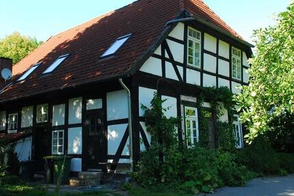 Haus Bad Essen - 8 Zimmer, 250 m&sup2;, 2.000&euro; | Angebot:19898622