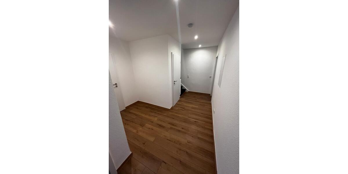 Etagenwohnung Ibbenbüren - 3 Zimmer, 90 m&sup2;, 900&euro; | Angebot:26674381