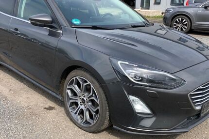 Ford Focus 212.000 km 6.950 &euro; Westerkappeln 49492