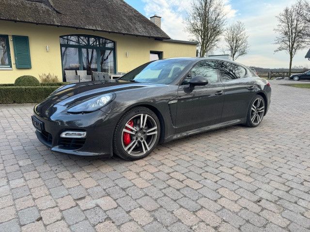 Porsche Panamera 261.500 km 22.900 &euro; Neuenkirchen/Bramsche 49586