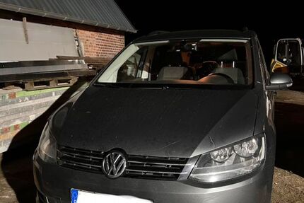 VW Sharan 295.000 km 8.899 € Warendorf 48231