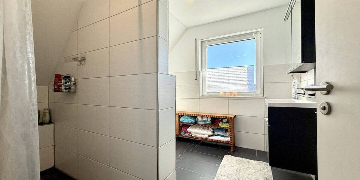 Doppelhaushälfte Dissen - 4 Zimmer, 112 m&sup2;, 350.000&euro; | Angebot:26155935