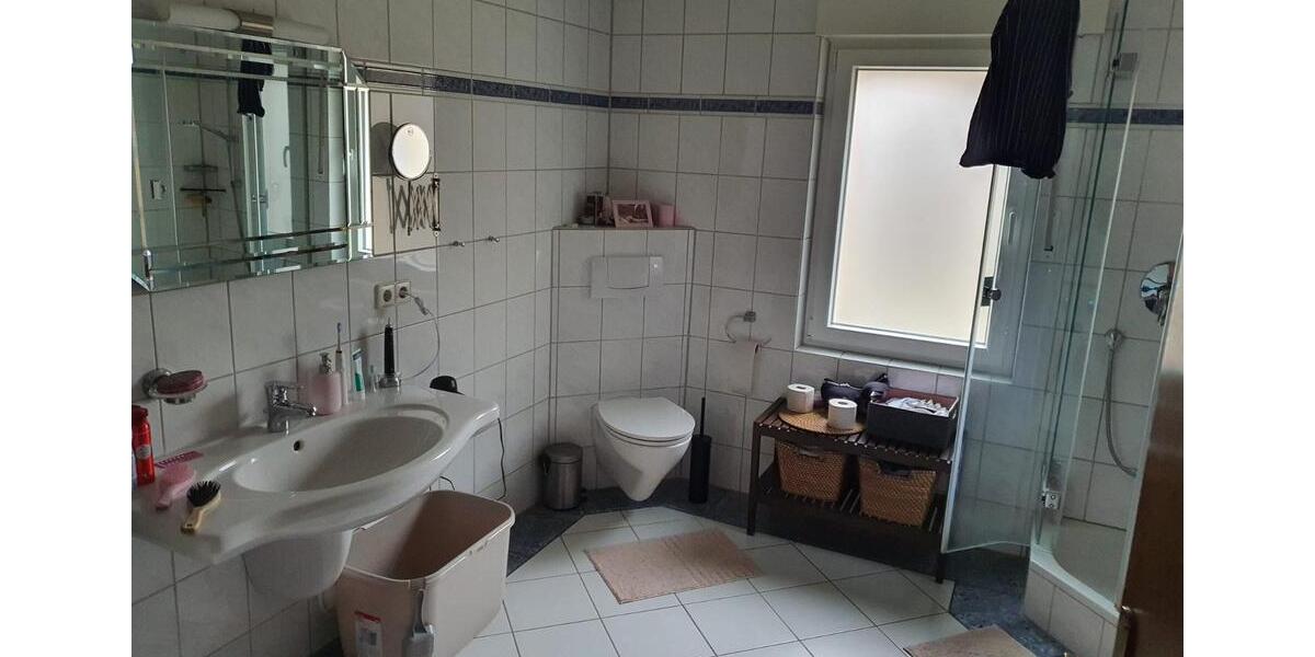 Erdgeschoßwohnung Versmold - 5 Zimmer, 126 m&sup2;, 249.000&euro; | Angebot:24512124