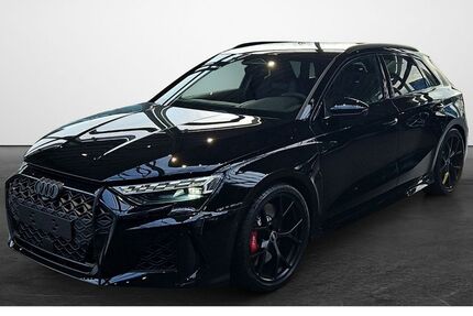 Audi RS3 5.000 km 64.890 &euro; Osnabrück 49080