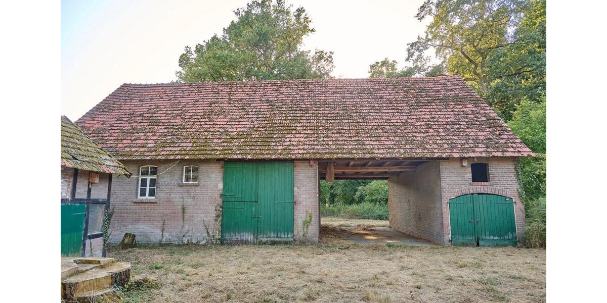 Bauernhaus, Landhaus Lienen - 6 Zimmer, 207 m&sup2;, 300.000&euro; | Angebot:27288832