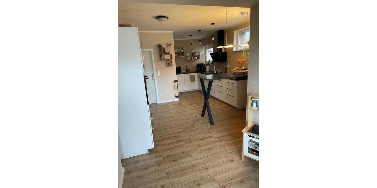 Einfamilienhaus Bohmte - 7 Zimmer, 170 m&sup2;, 300.000&euro; | Angebot:25404400