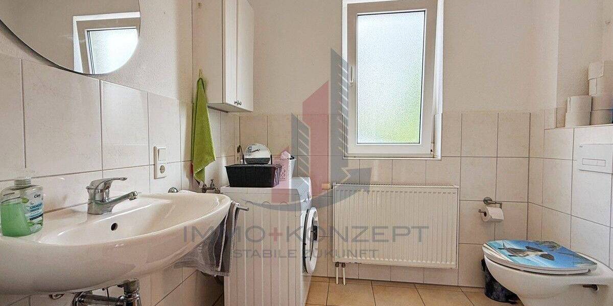 Mehrfamilienhaus, Wohnhaus Rieste - 4 Zimmer, 142 m&sup2;, 350.000&euro; | Angebot:24035762