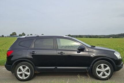 Nissan Qashqai+2 227.000 km 3.800 &euro; Bissendorf 49143