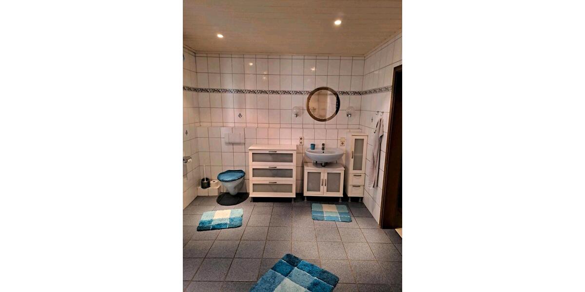 Etagenwohnung Voltlage - 3 Zimmer, 145 m&sup2;, 800&euro; | Angebot:26412415