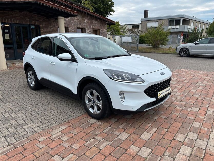 Ford Kuga 174.800 km 17.950 € Versmold 33775