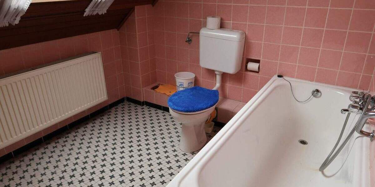 Einfamilienhaus Ibbenbüren Dickenberg - 8 Zimmer, 158 m&sup2;, 299.000&euro; | Angebot:23947231