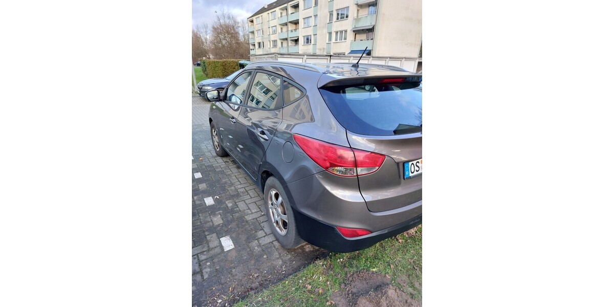 Hyundai IX35 144.000 km 7.500 &euro; Belm 49191