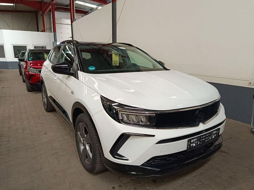 Opel Grandland (X) 24.000 km 22.750 € Lengerich 49525