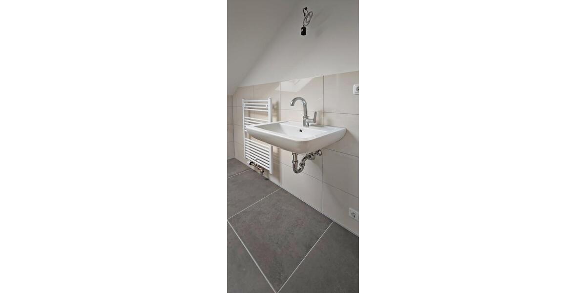 Dachgeschoßwohnung Westerkappeln - 3 Zimmer, 65 m&sup2;, 700&euro; | Angebot:24982523