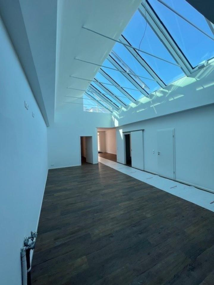 Büro-Praxis-Kanzlei-Flächen zu vermieten