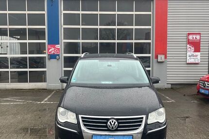 VW Touran 227.000 km 4.500 &euro; Osnabrück 49090