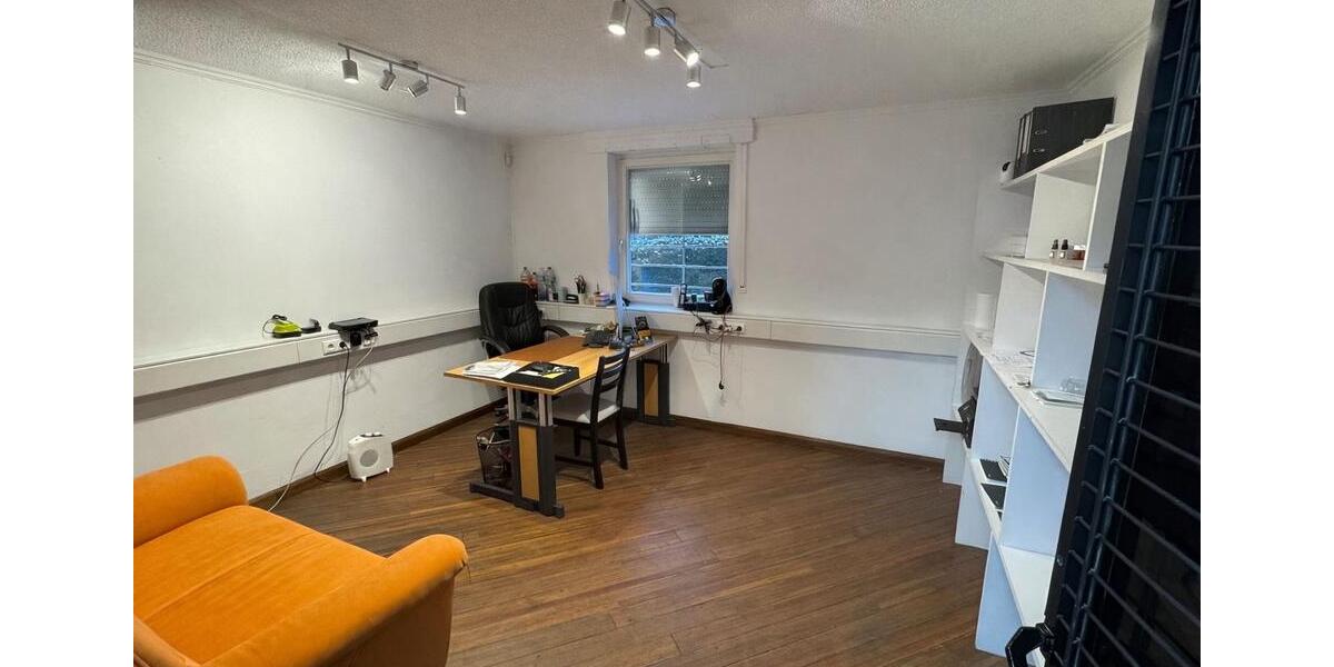 Lagerhalle Produktionshalle Halle Lager Elektriker Gaswaser 102mq zimmer