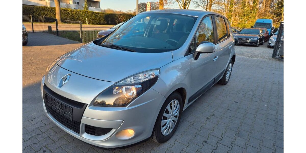 Renault Scenic 148.000 km 2.999 &euro; Osnabrück 49086