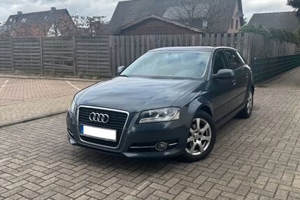 Audi A3 130.500 km 7.900 &euro; Osnabrück 49090