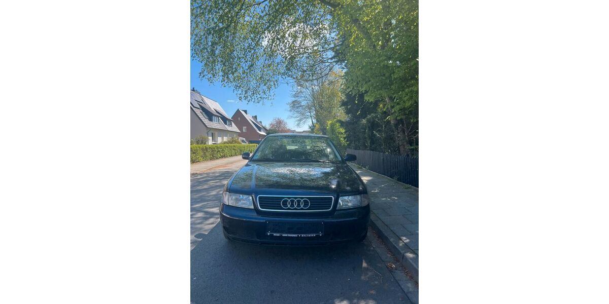 Audi A4 181.000 km 2.999 &euro; Osnabrück 49088