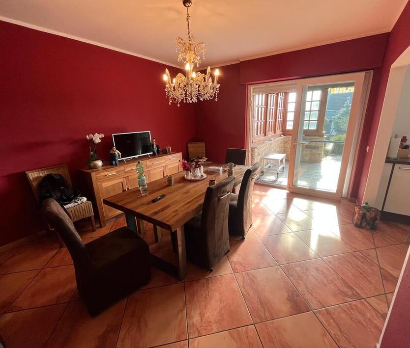 7,5 Zimmer EFH mit großzügigem Garten zimmer