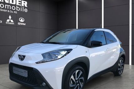 Toyota Aygo (X) 2.825 km 16.450 &euro; Osnabrück 49082